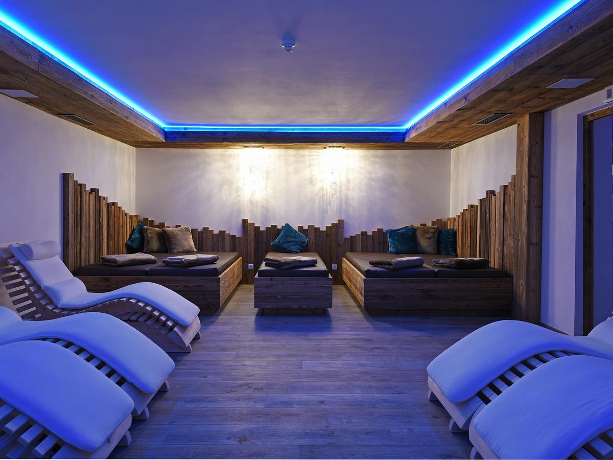 Hotel Purvita By Oberlechner มารันซา ภายนอก รูปภาพ